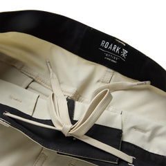 Hytide Hybrid 18.5" Shorts - Sand